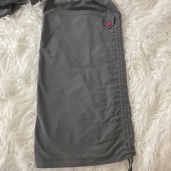 Pants - Picture 5 of 6